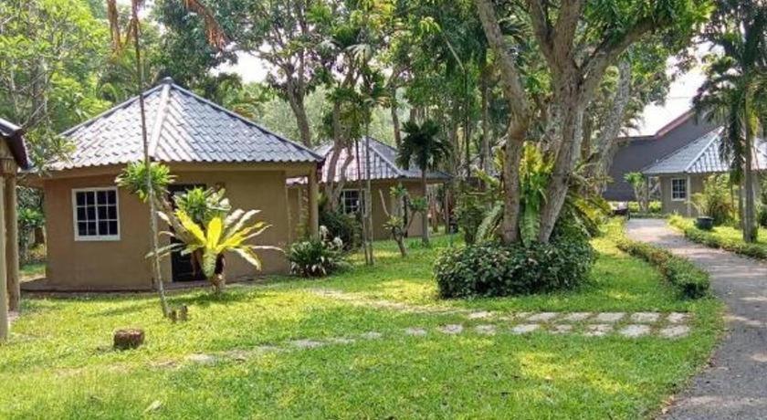 Natural Park Resort De Wang Thong Phitsanulok Exterior foto