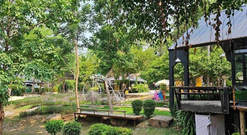 Natural Park Resort De Wang Thong Phitsanulok Exterior foto
